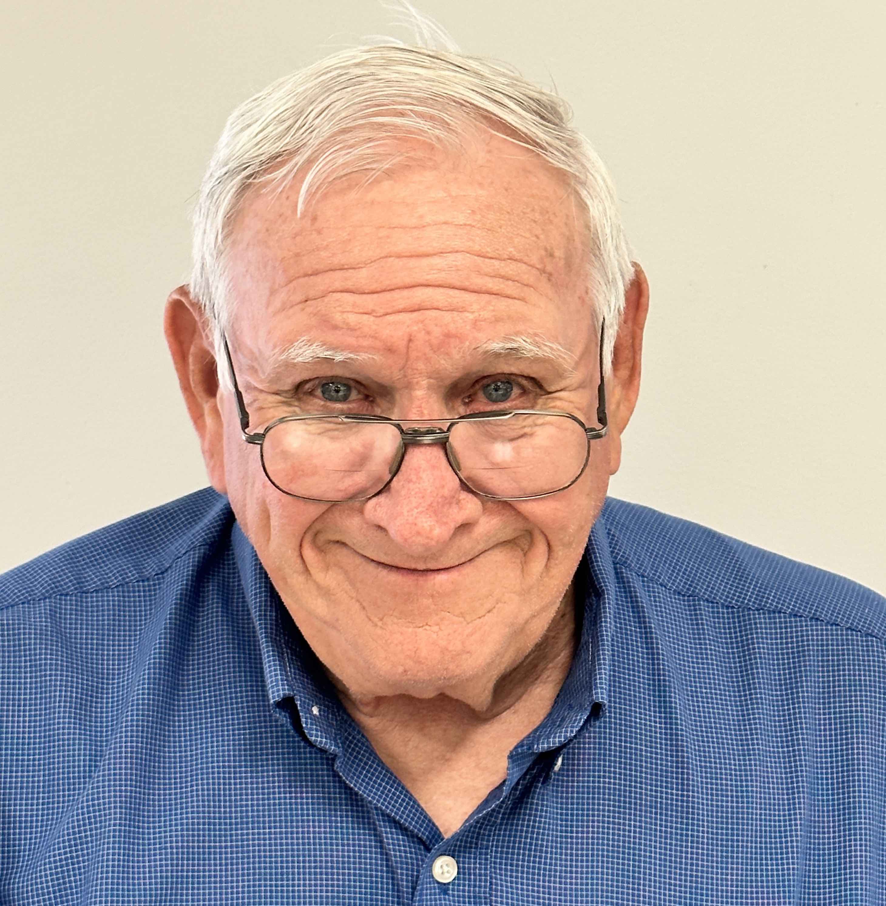 Dennis Fischer